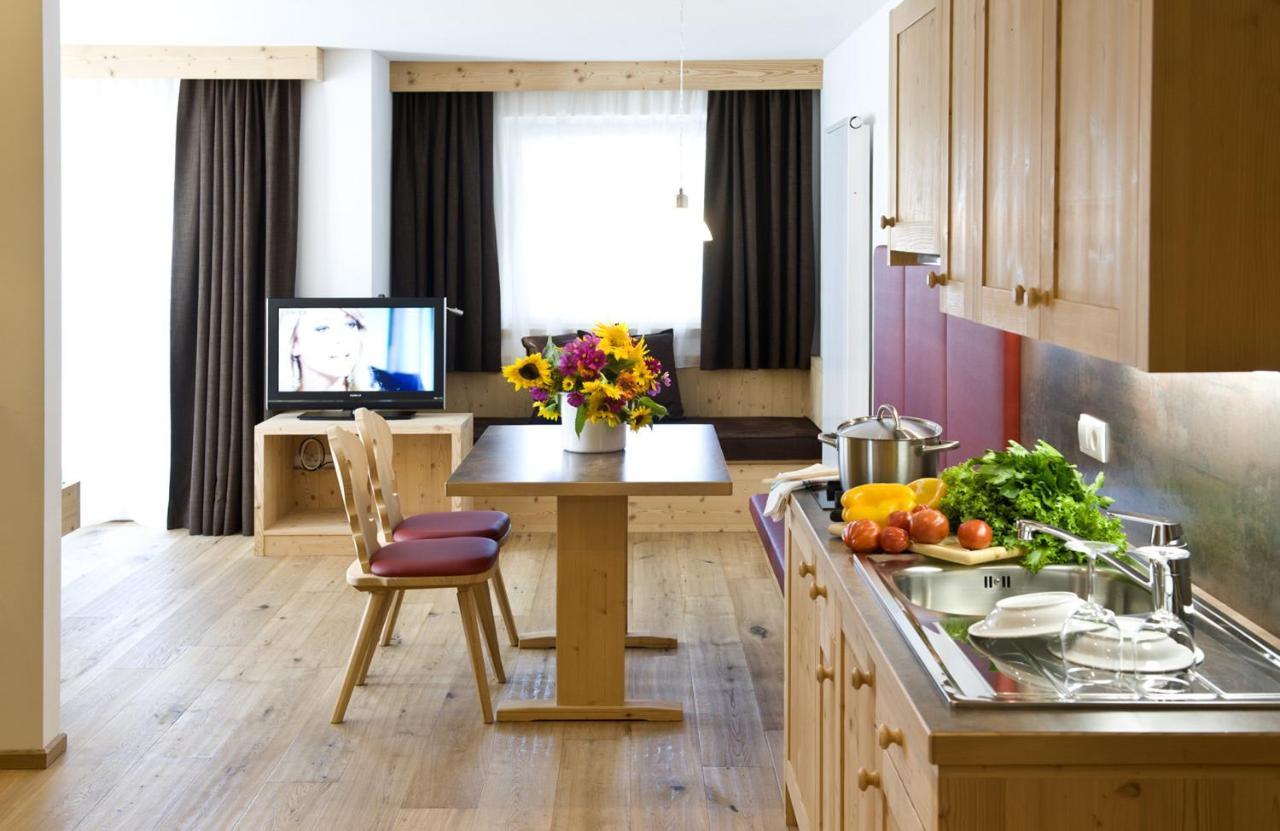 Martina Breakfast Lodge カステルロット エクステリア 写真