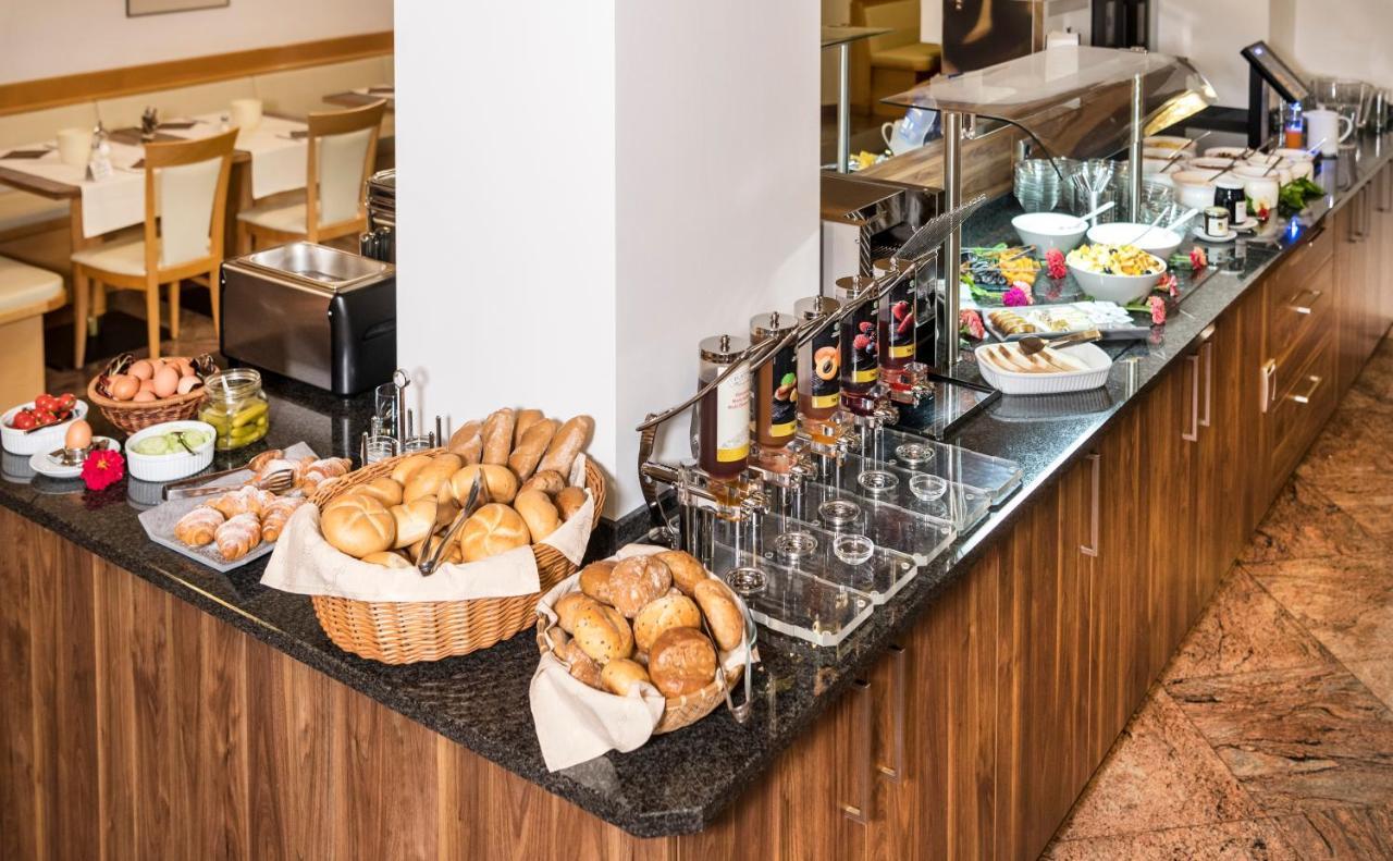 Martina Breakfast Lodge カステルロット エクステリア 写真