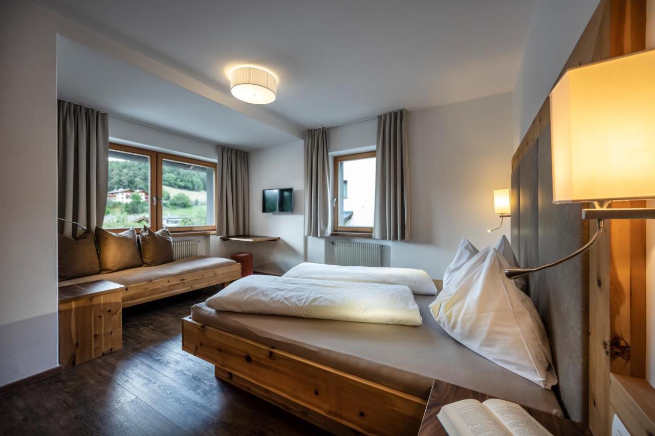 Martina Breakfast Lodge カステルロット エクステリア 写真